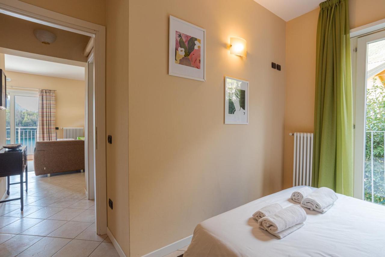 Lake Como Apartment With Balcony And Private Parking Оссуччо Экстерьер фото